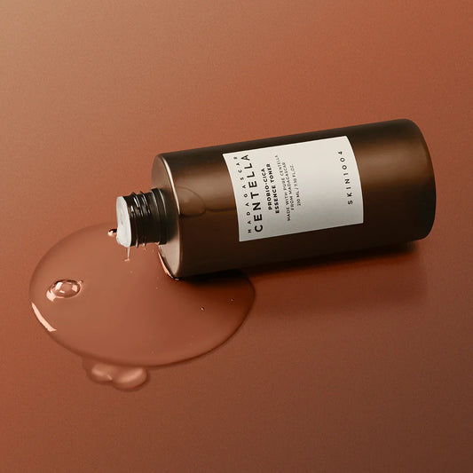 Skin1004 Probio-Cica Essence Toner textura